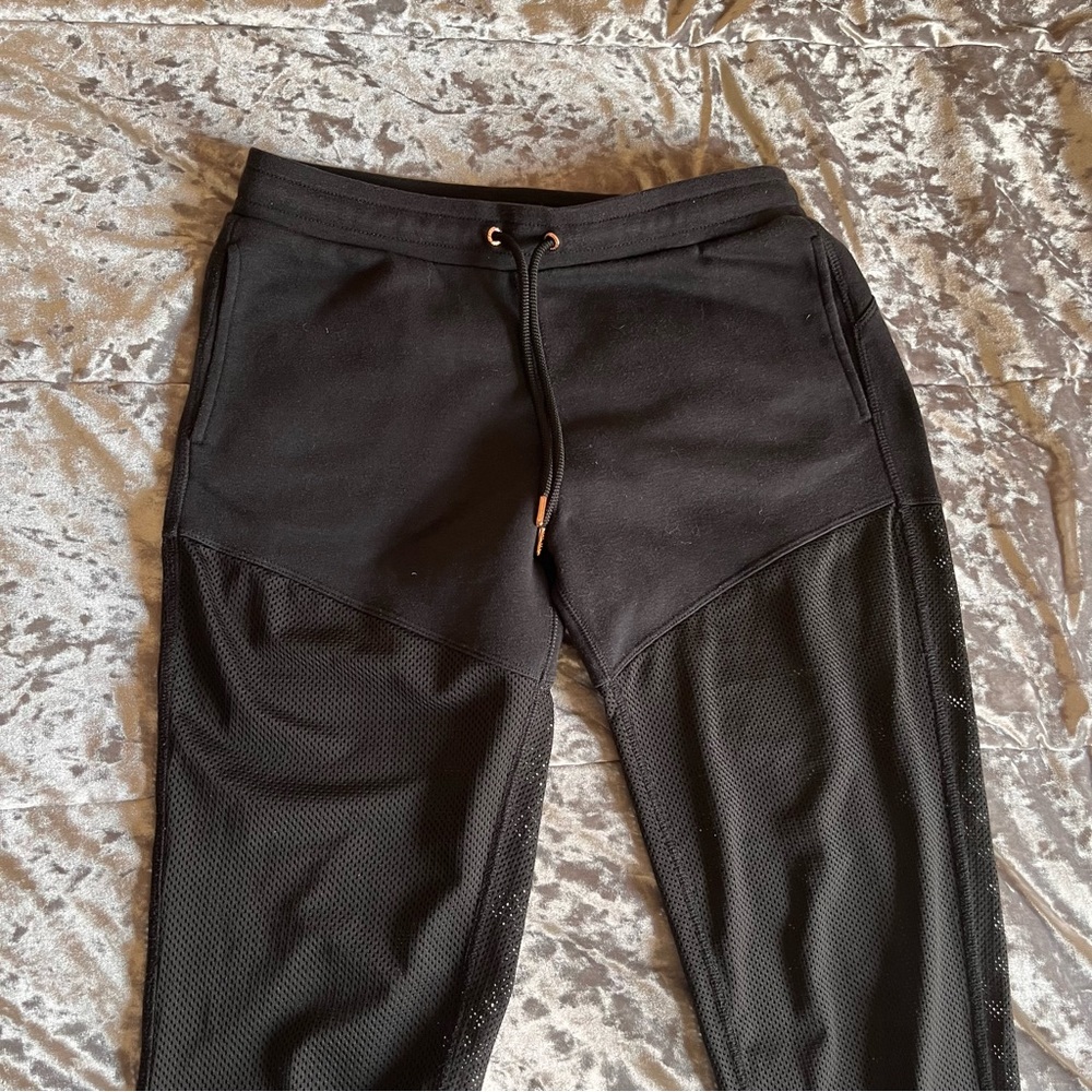 Black Abercrombie mesh Jogger Sweatpants - Picture 3 of 12
